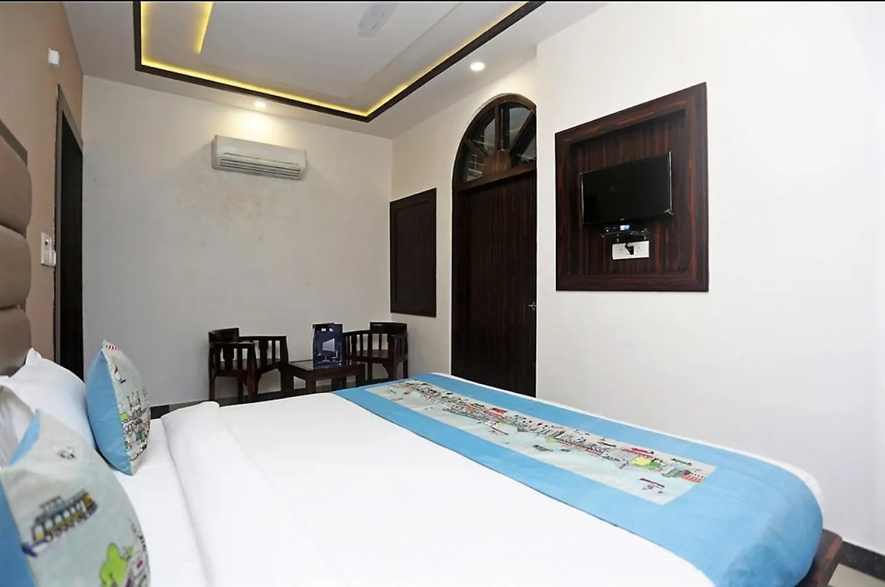 Hotel Pratap Agra