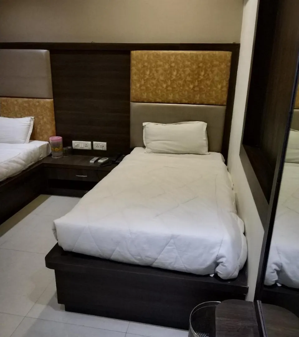 Hotel Pratap Agra