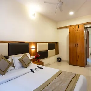 Hotel Lime Tree